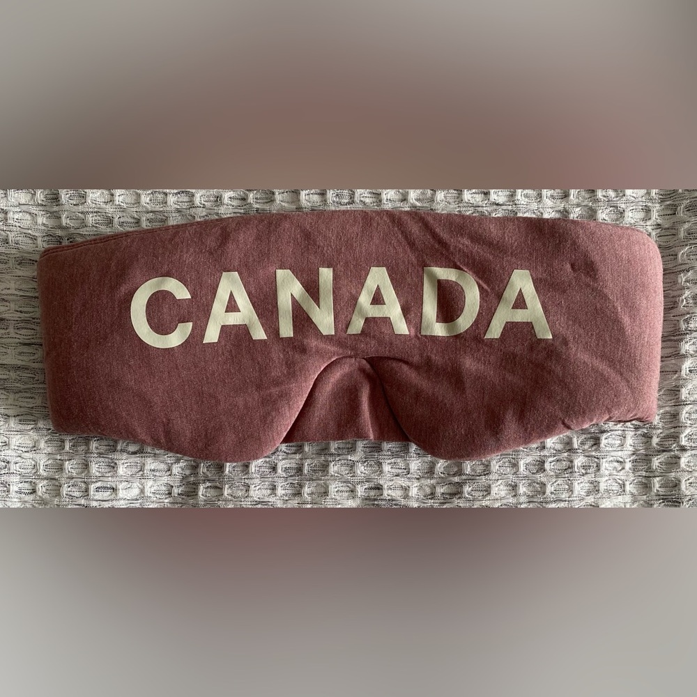 Team Canada Lululemon Rest and Restore Mask
